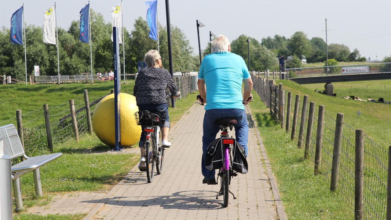 Radfahren direkt an der Eider Radfahren direkt an der Eider